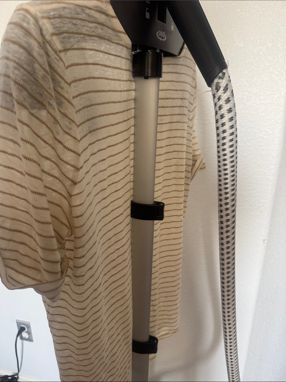 Ralph Lauren cream and tan striped short-sleeve tee - Picture 3 of 3